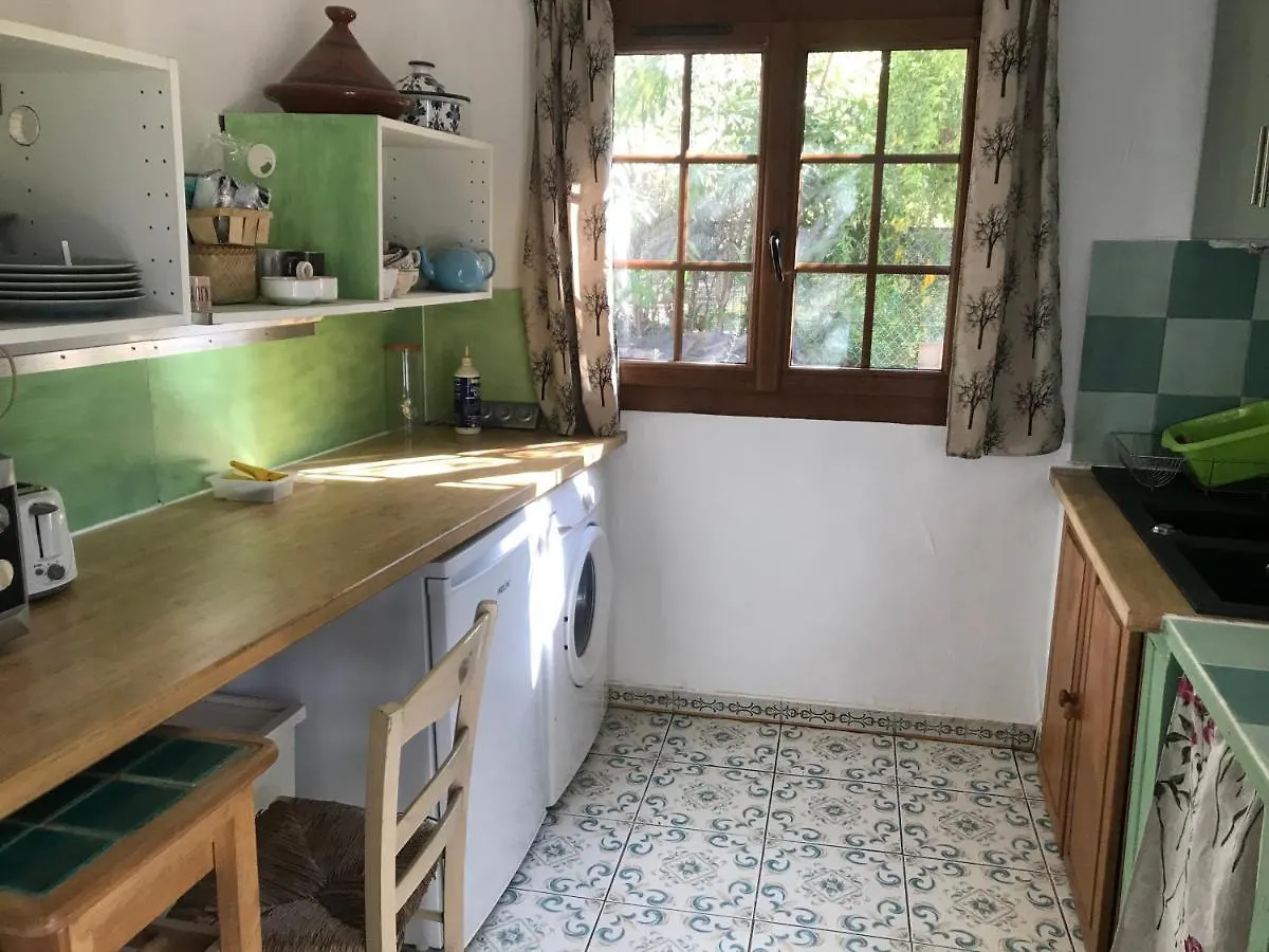 Studio Mitoyen / 2 Personnes Hyeres